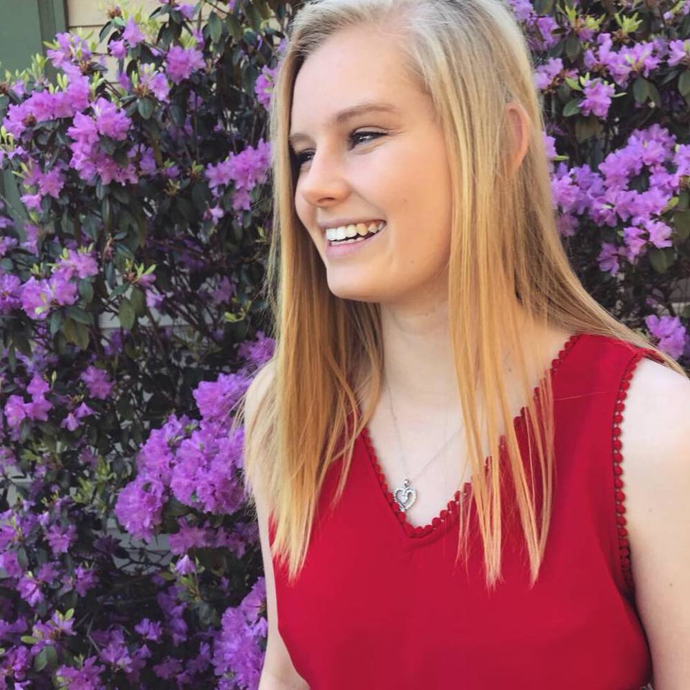 Meet your Posher, Sarah